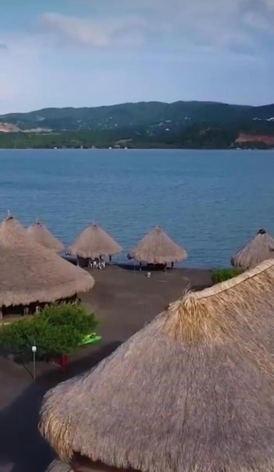 Cabana Puerto Velero Puerto Caimán Dış mekan fotoğraf